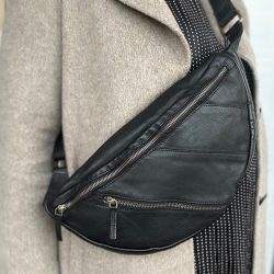 Sort Lavina bumbag  - Stor bumbag fra danske Montana - 272453 - Freja skind