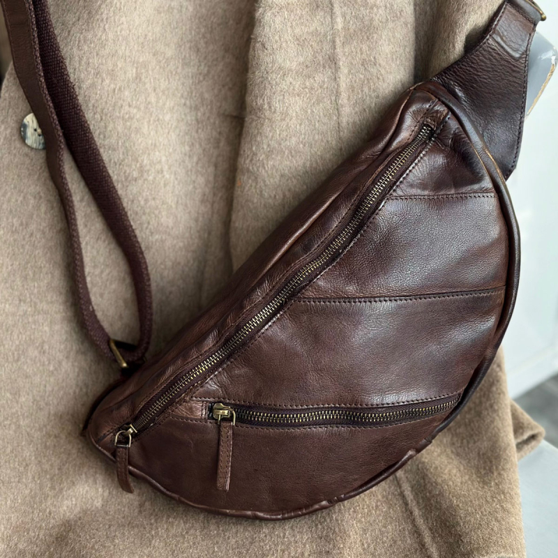 Brun Lavina bumbag  - Stor bumbag fra danske Montana - 272453 - Freja skind