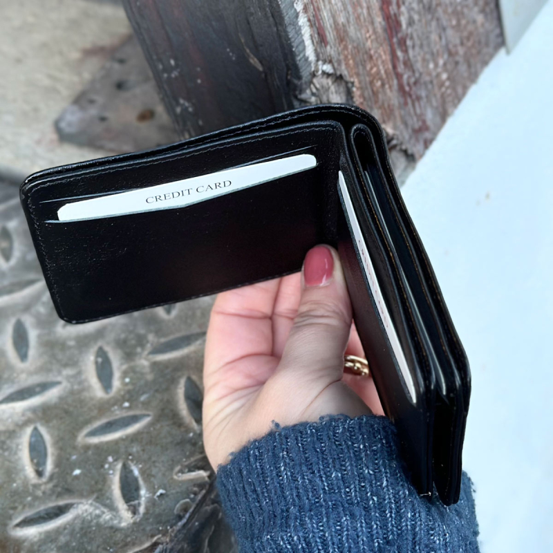 Diego korthållare - för kort och sedlar - Svart skinn