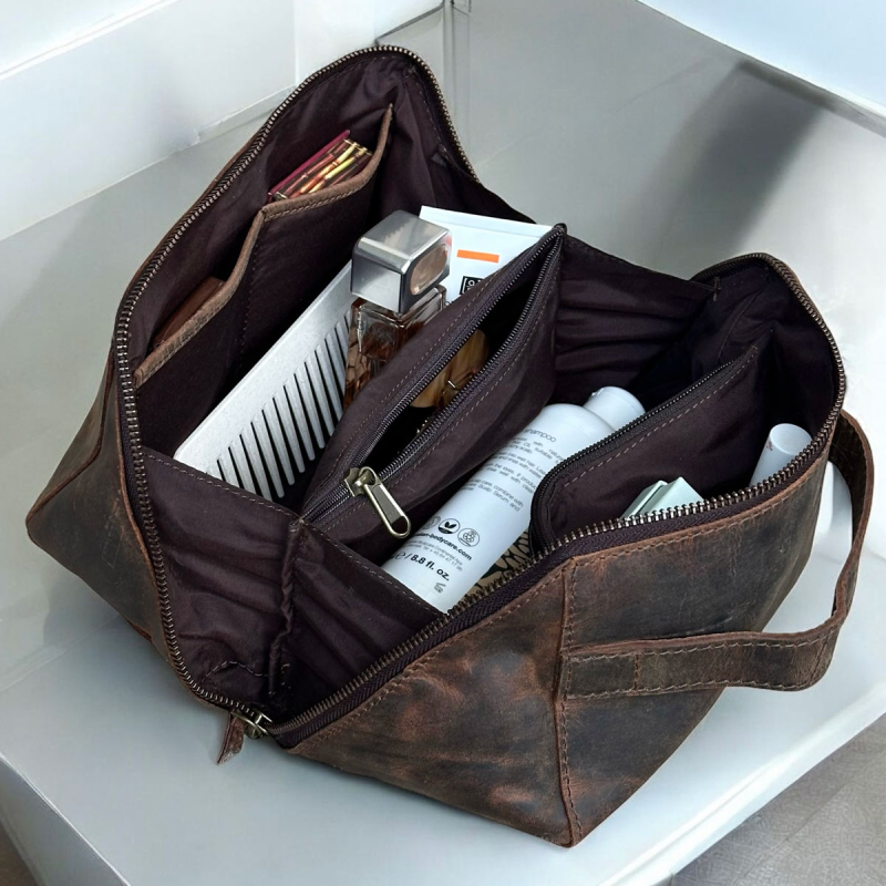 Sydney toilettaske i hunter brun bøffelskind - Freja skind