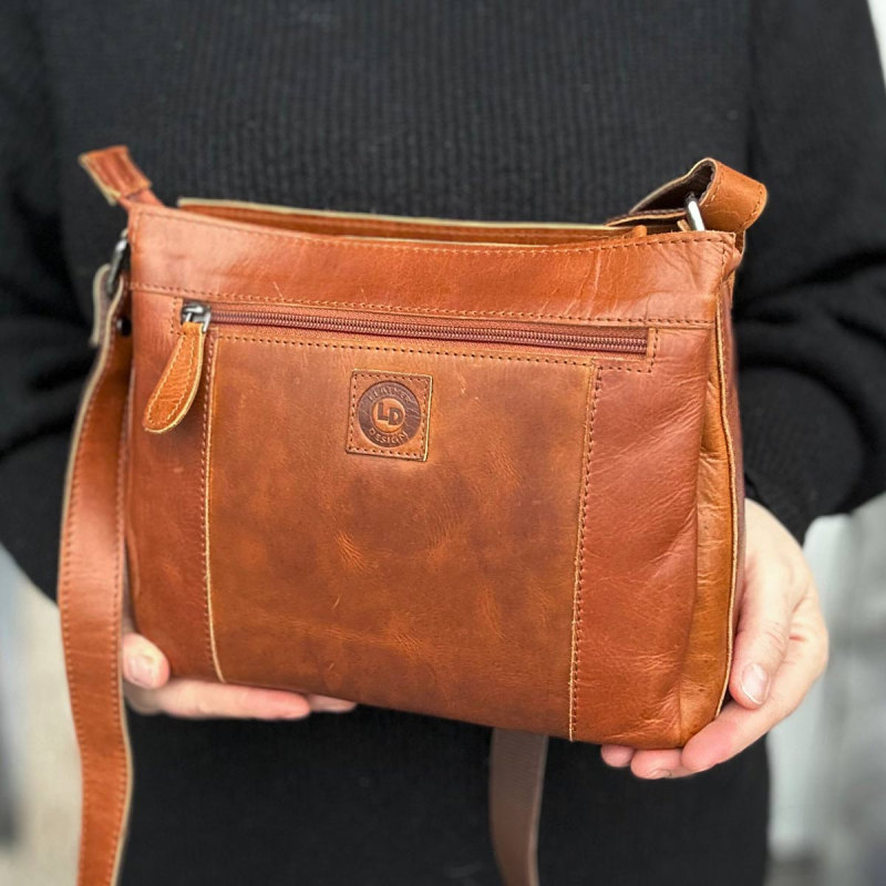 Else skuldertaske i cognac læder - Leather design - Freja skind