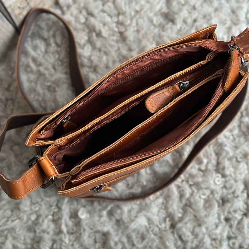 Else skuldertaske i cognac læder - Leather design - Freja skind