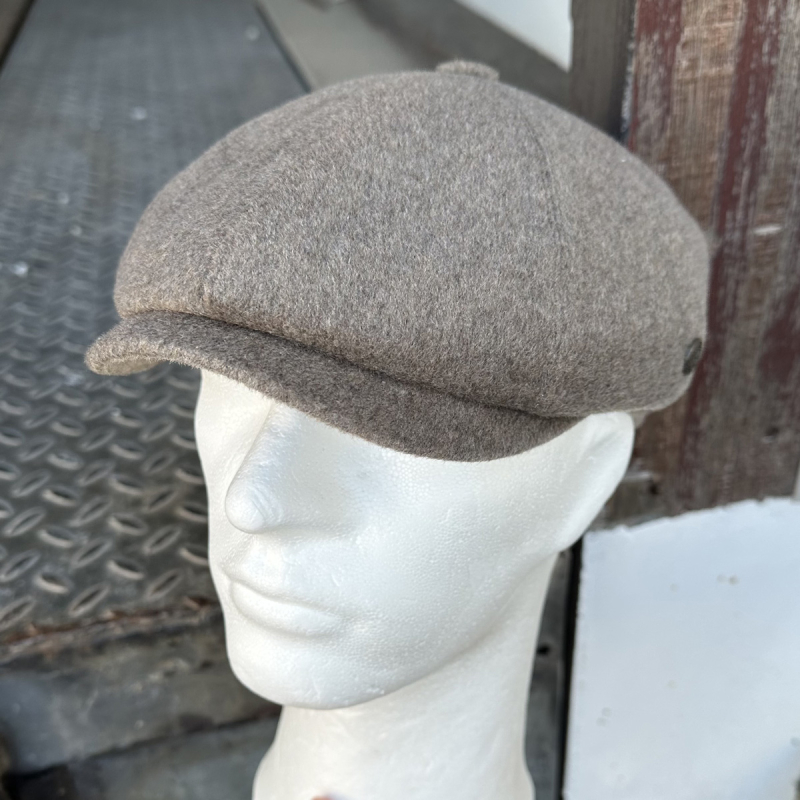 Beige Ronald sixpence af uld - Freja skind