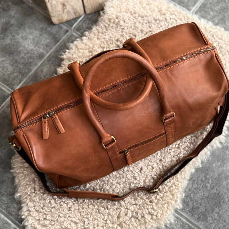 Dublin weekendväska i vintage cognac buffelläder - Freja Skind