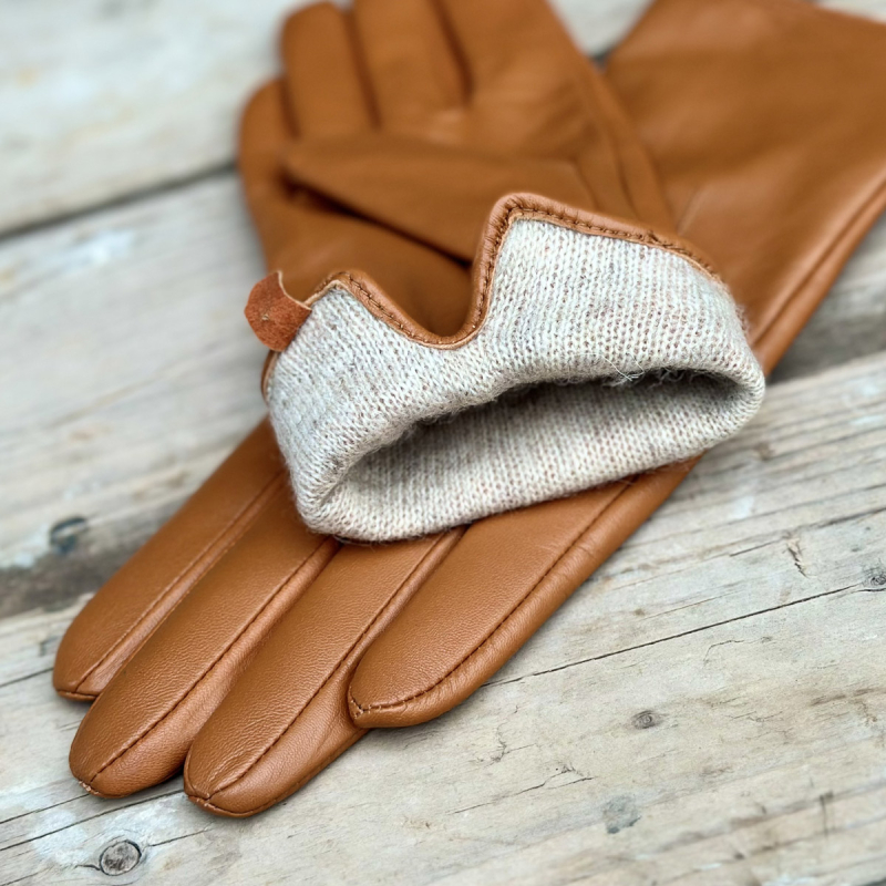 Nancy damehandske i blød camel farvet skind - Natures collection