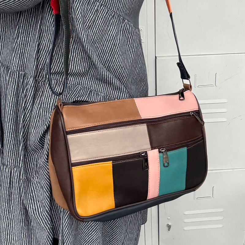 Alma - Axelväska multicolor - Lammskinn - Freja Skind