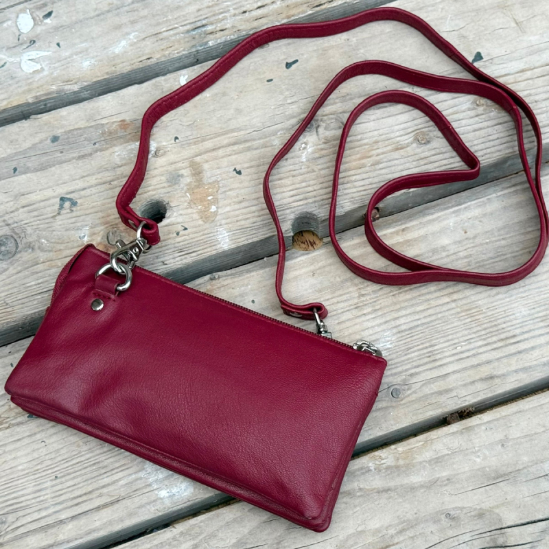Estelle crossbody taske i varm rød skind - Leather design - Freja skind