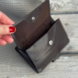 Brun pengepung  i blød gedeskind - Freja skind