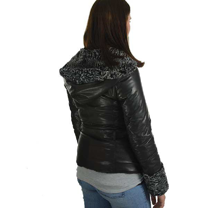 Svart lammskinnsjacka med huva. Lammskinnsjacka m. persianer