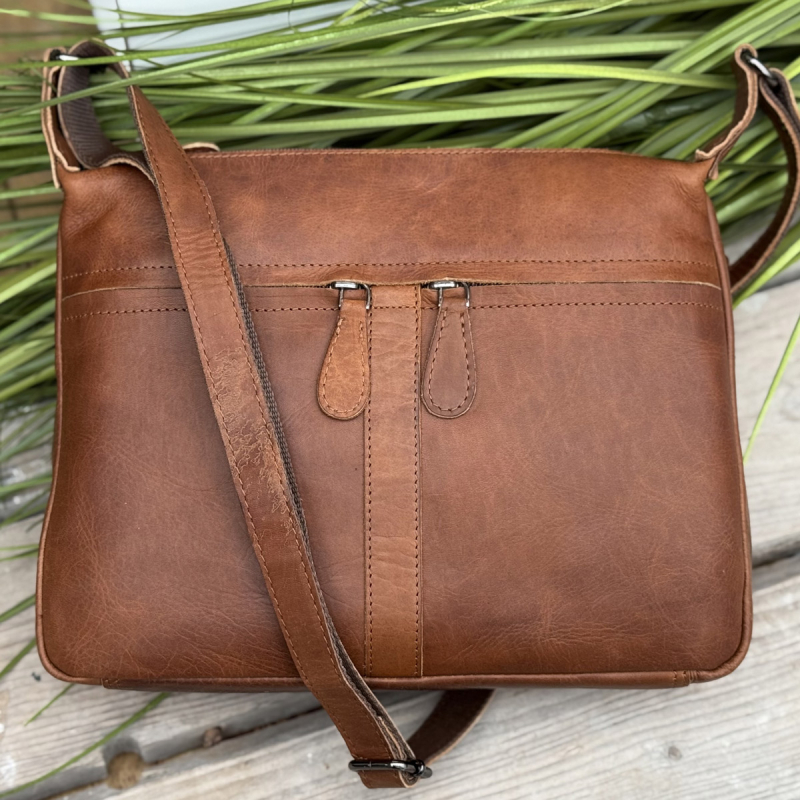 May skuldertaske - Cognac bøffel - UR  1091