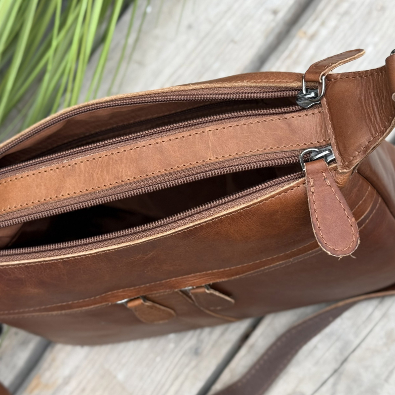 May skuldertaske - Cognac bøffel - UR  1091