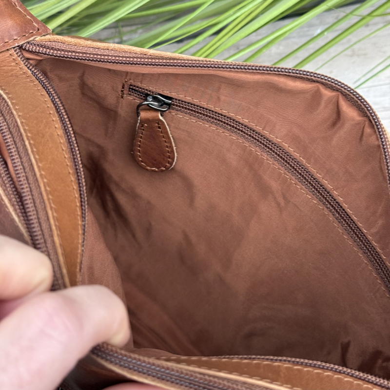 May skuldertaske - Cognac bøffel - UR  1091