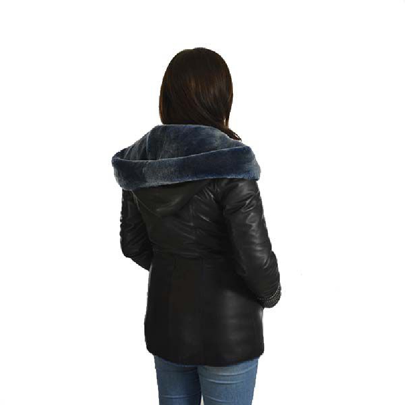 lammeskindsjakke stor hætte. lammeskindsjakke blåt foer bæver