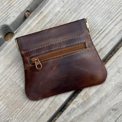 Thomsen Klemmepung m. lynlåslomme - Brun læder - Leather design