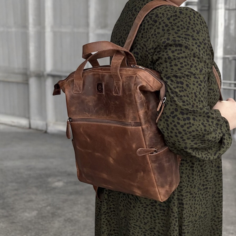 Manhattan rygsæk - Hunter brun læder - Unisex - Leather design  - Freja skind