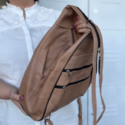 Pudder farvet rygsæk i blød lammeskind - Freja skind