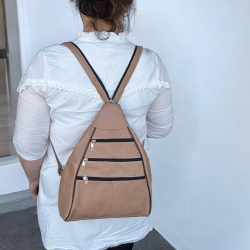 Pudder farvet rygsæk i blød lammeskind - Freja skind