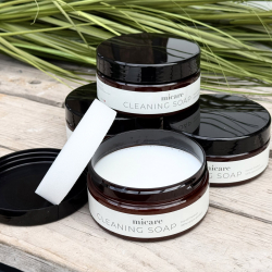 Rensesæbe - cleaningsoap fra danske Micare - læder og skindrens - dansk naturprodukt - Freja skind