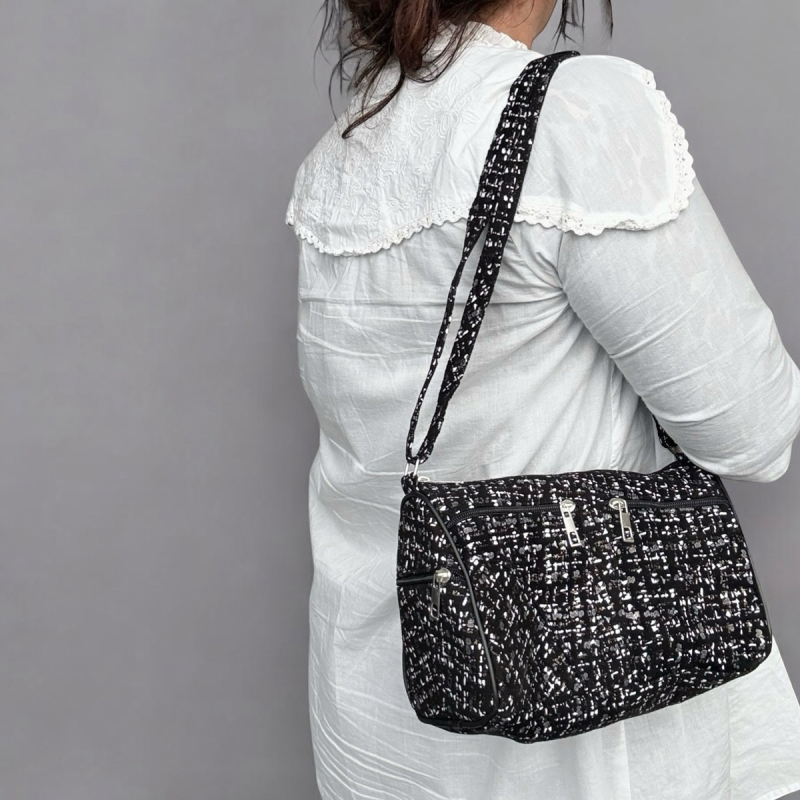 Lene skindtaske med præget mønster - Freja skind