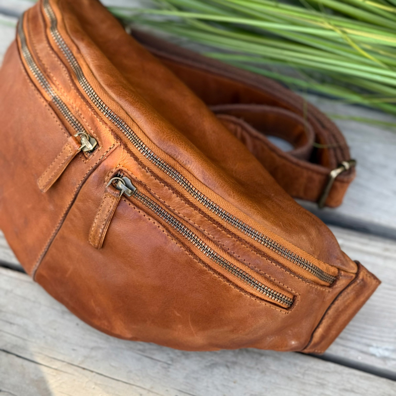 Stor cognac bumbag - Albany  - Montana - 272322