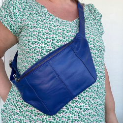 Blå Sanne bumbag fra Freja skind - Blød lammeskind