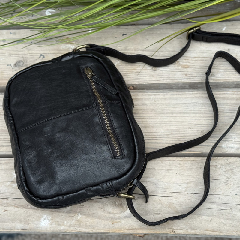 Eldora crossbody taske i rustik bøffellæder - Montana 272401