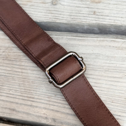 Stor Silja bumbag i blød mørk cognac lammeskind - Freja skind