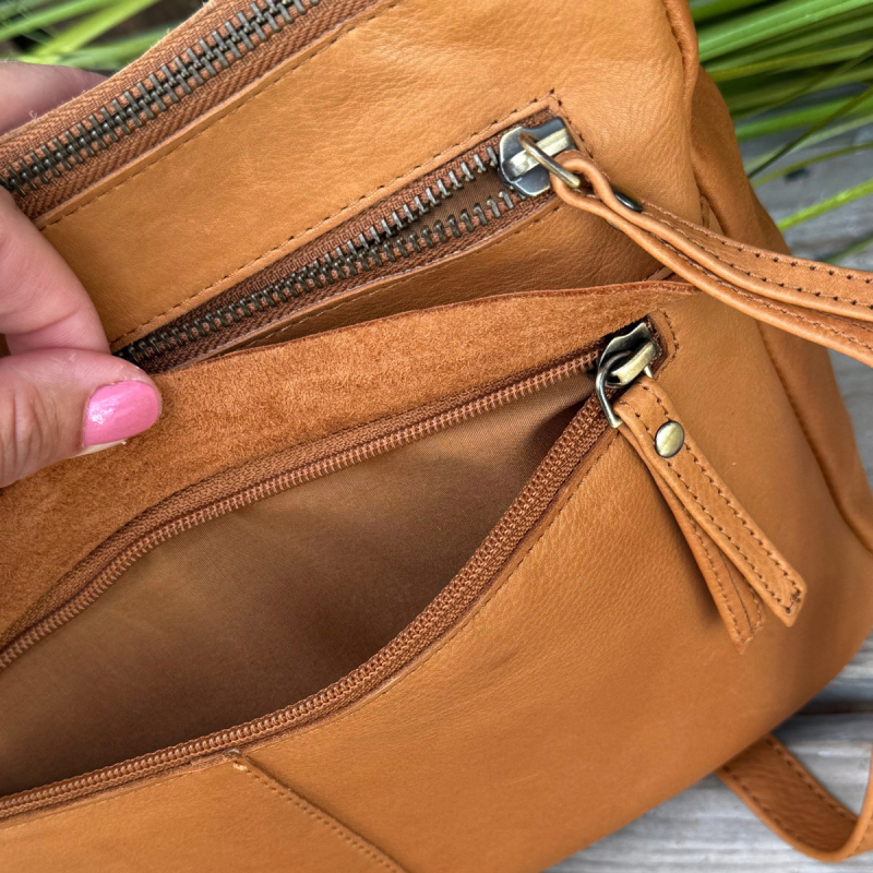 Misha crossbody taske i blød kalveskind - Treats - Freja skind