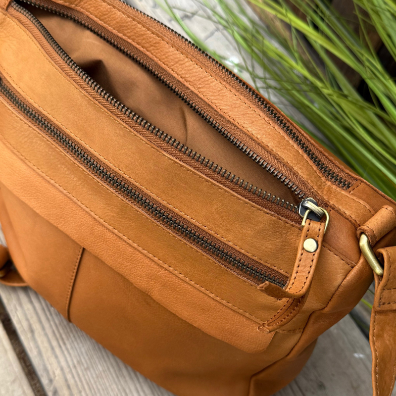 Misha crossbody taske i blød kalveskind - Treats - Freja skind