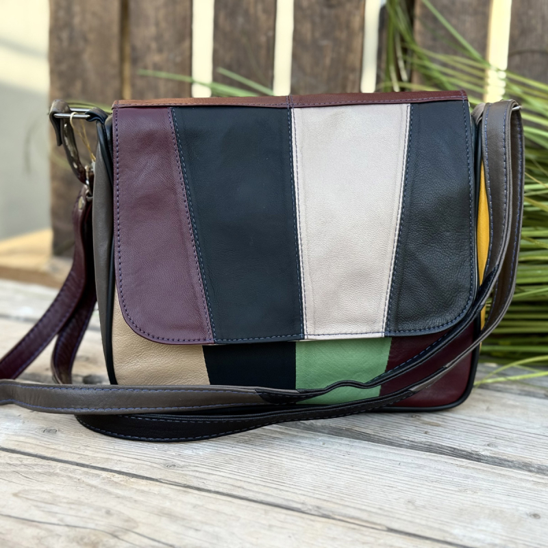 Lissy multicolor taske i blød lammeskind - Ikke to er ens - Best of the rest kollektionen - Freja skind