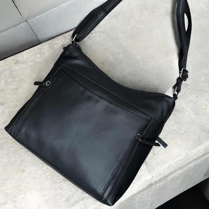 Julia skuldertaske i blød kalvelæder - Leather design - Freja skind