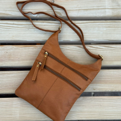 kimmie crossbody taske - cognac kalveskind - Treats