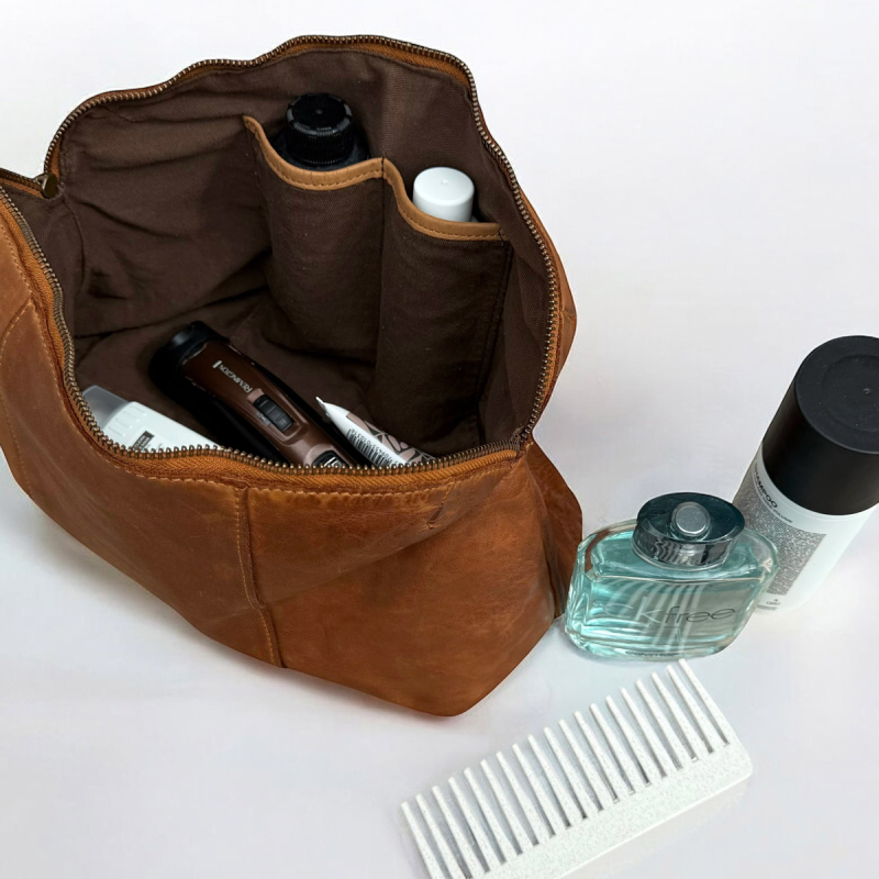Eden necessär i mjukt cognac buffelskinn - Unisex - Montana