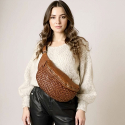 Verona bumbag i patineret cognac bøffel - Flet på front  - Montana 272403