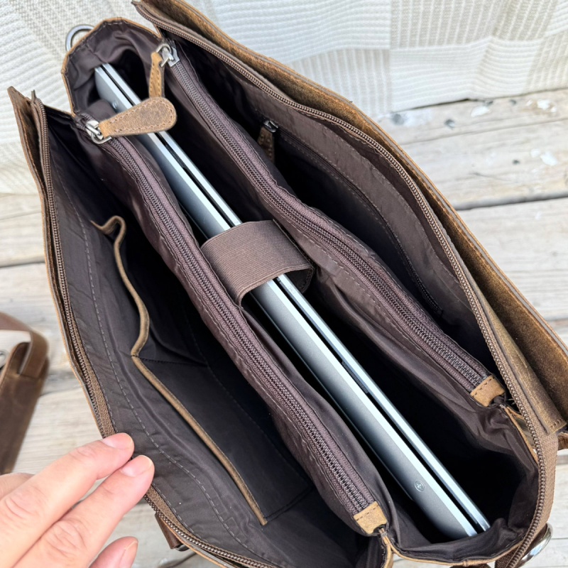 Lady pc taske i hunter brun bøffellæder  - Leather design - Freja skind Lady pc taske i hunter brun bøffellæder  - Leather design - Freja skind