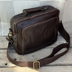Emery crossbody taske i brun bøffel - Montana - Freja skind