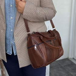 Anja skuldertaske i mørk cognac lammeskind - Freja skind