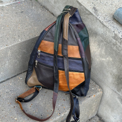 Skindrygsæk i multicolor lammeskind - Best of the rest fra Freja skind