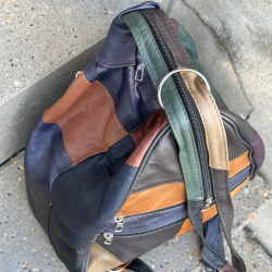 Skindrygsæk i multicolor lammeskind - Best of the rest fra Freja skind