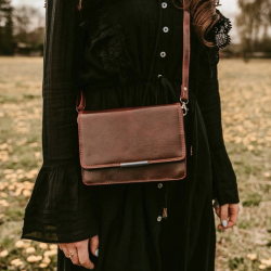 Amara skuldertaske i brun skind - Leather design - Freja skind