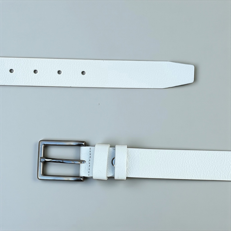 Hvid læderbælte i kernelæder - Freja skind