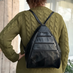 Sort skindrygsæk fra Freja skind - rygsæk og skuldertaske to i en