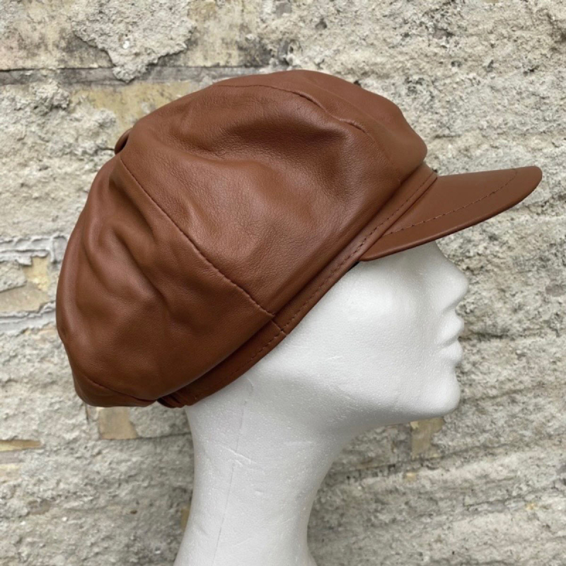 Dame skindhat i blød cognac lammeskind - Freja skind