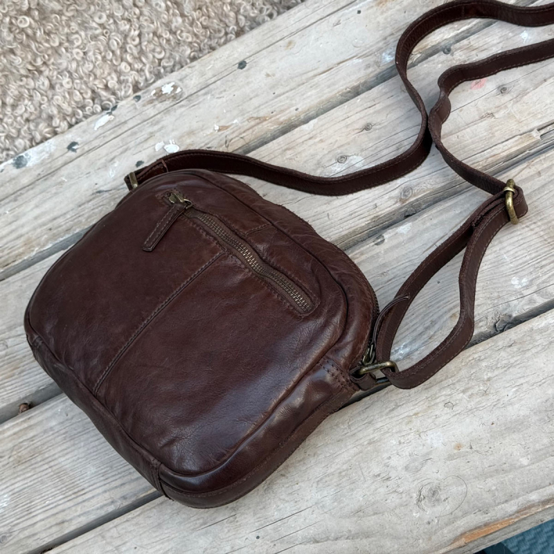 Eldora crossbody taske - Brun bøffel - Montana - Freja skind