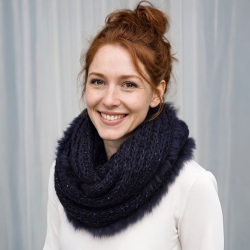 strikket tørklæde - rør med palietter og kaninpels