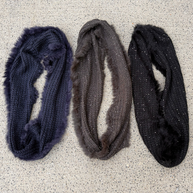 strikket tørklæde - rør med palietter og kaninpels