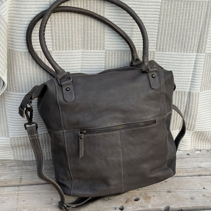 skindshopper stor og praktisk taske fra Treats 280732