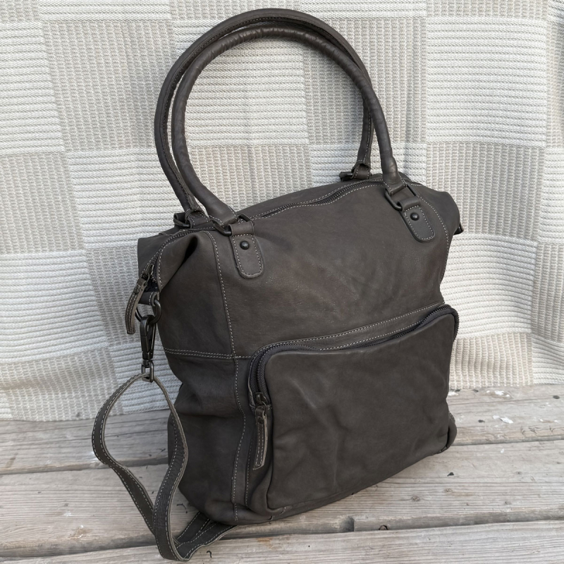 skindshopper stor og praktisk taske fra Treats 280732