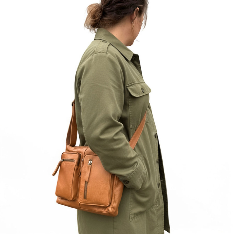 Berta crossbody taske i cognac skind - Treats - Freja skind