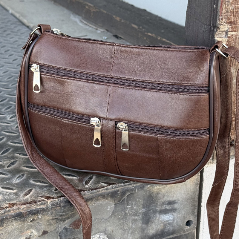 Mille axelväska - Mörk cognac lammskinn - Från Freja Skind